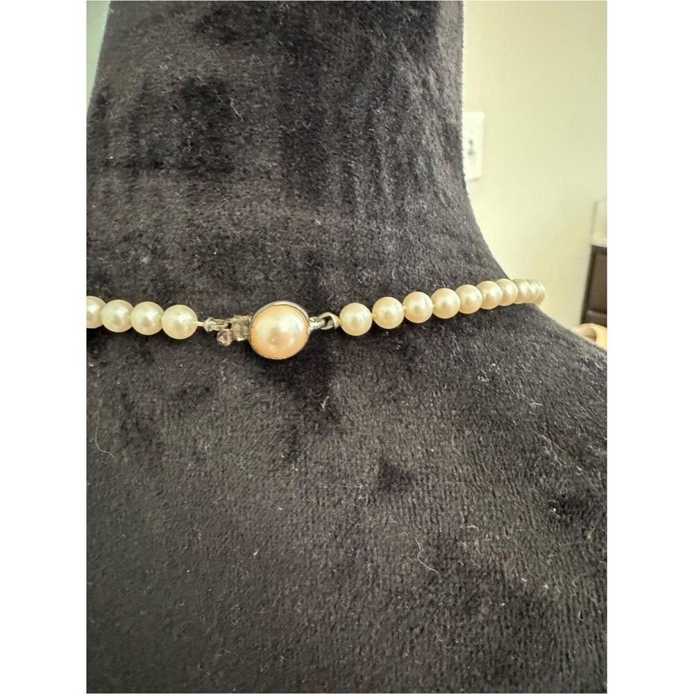 Elegant ivory pearl necklace for - Picture 2 of 3